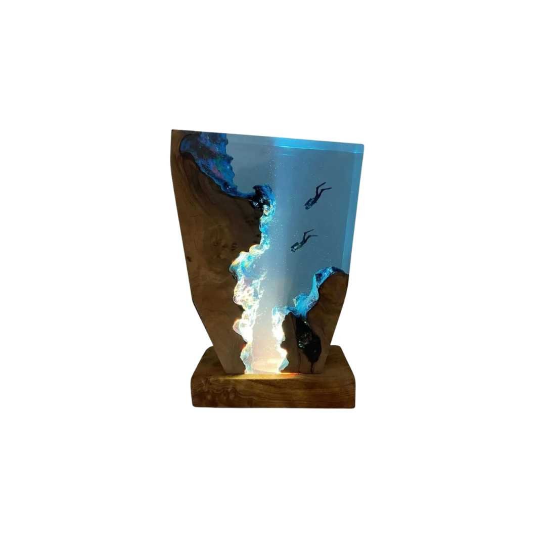 Nove Unique Diver Table Lamp – Artistic LED Design for Cozy Ambiance