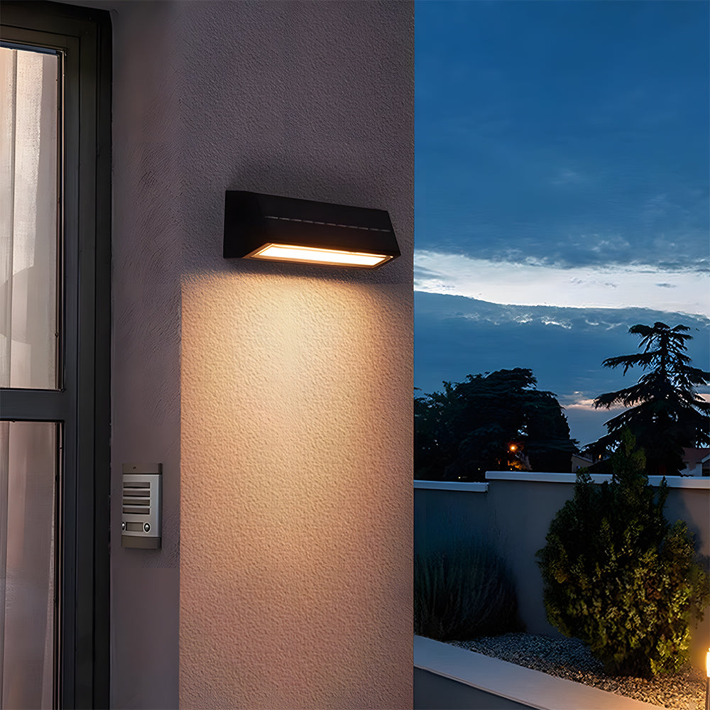 Virelia Solar Acrylic Wall Light – Modern Outdoor Waterproof Garden Illumination