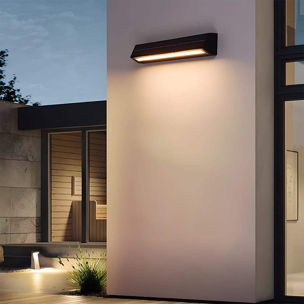 Virelia Solar Acrylic Wall Light – Modern Outdoor Waterproof Garden Illumination