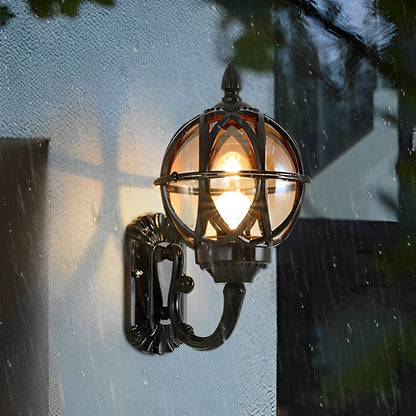 Axi Outdoor Wall Lantern – Vintage Spherical Design for Customizable Illumination