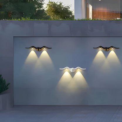 Auralyn Breeze Shape LED Outdoor Wall Lamp – Artistic Animal Silhouette Garden Light