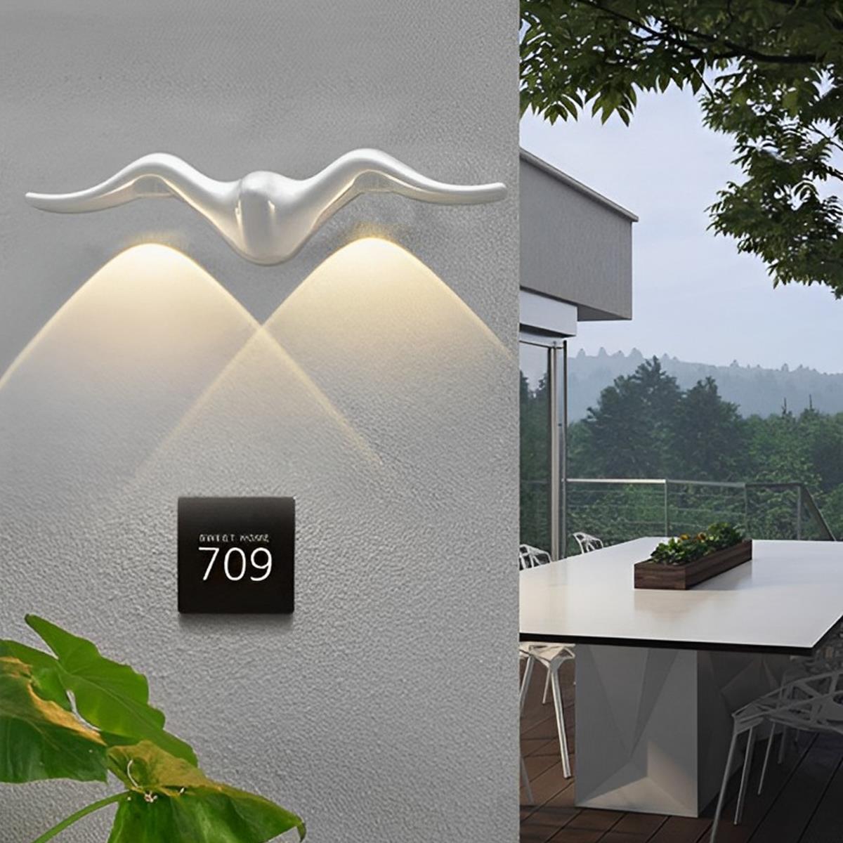 Auralyn Breeze Shape LED Outdoor Wall Lamp – Artistic Animal Silhouette Garden Light