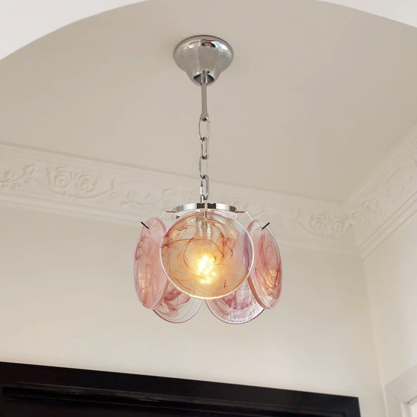 Trandor Elegant Glass Pendant Light – Handcrafted Design for Chic Kitchen Pendant Lighting