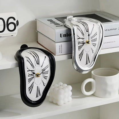 Dali Style Artistic Melting Clock – Silent Surrealist Home Décor Timepiece