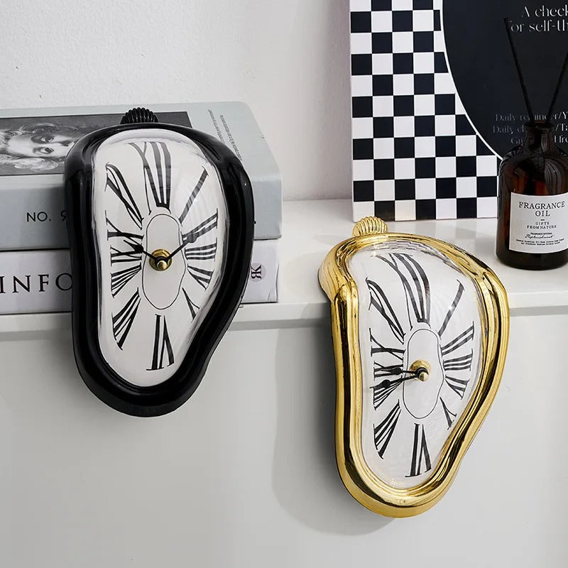 Dali Style Artistic Melting Clock – Silent Surrealist Home Décor Timepiece