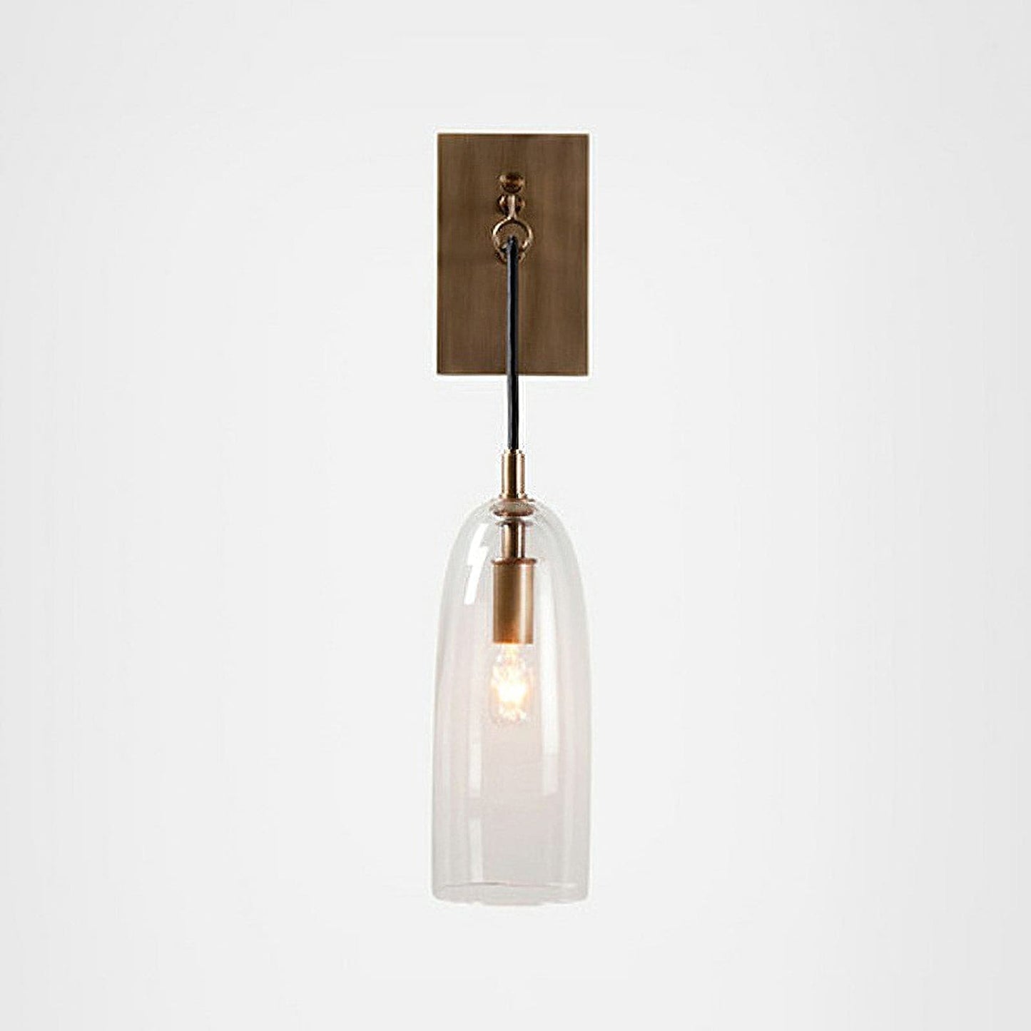 Bovaro Modern Brass Wall Sconce – Sleek Design for Stylish Indoor Lighting