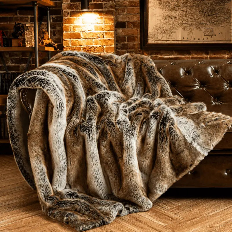 Luxe Women’s Faux Fur Throw Blanket – Ultra-Soft Plush Comfort for Cozy Nights 0