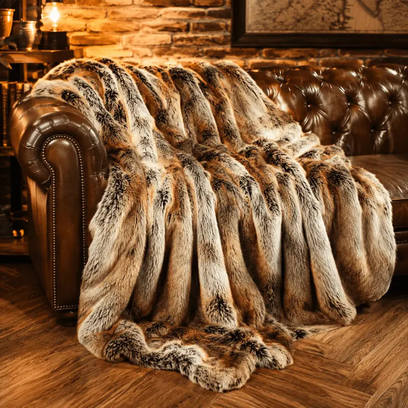 Luxe Women’s Faux Fur Throw Blanket – Ultra-Soft Plush Comfort for Cozy Nights 3