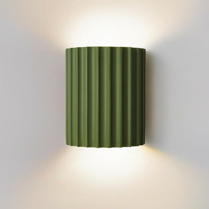 Fern Curve Green Wall Sconce with 2-Light Resin Design