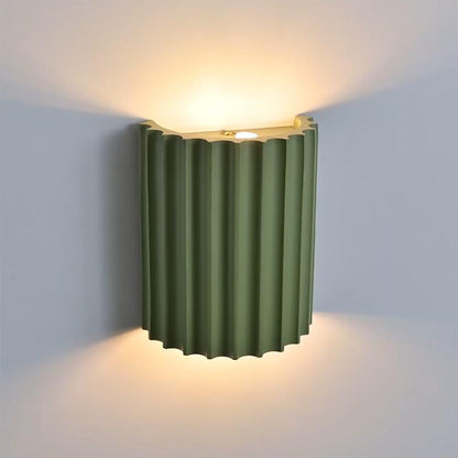 Fern Curve Green Wall Sconce with 2-Light Resin Design