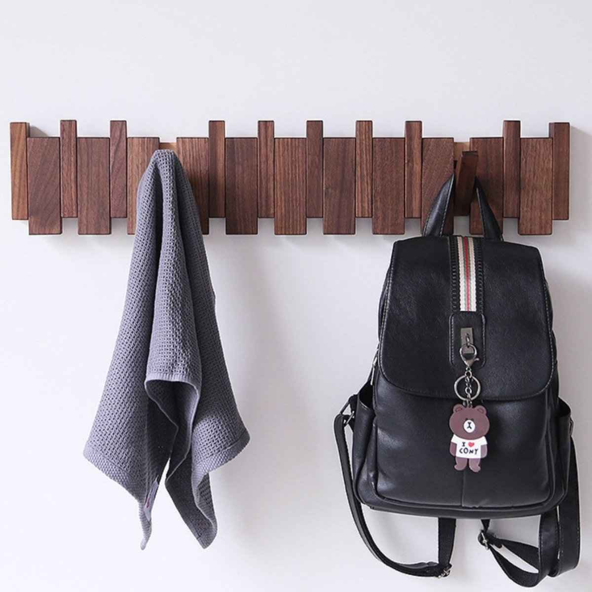 Armonia Elegant Wooden Coat Rack – Handcrafted Stylish Storage Solution