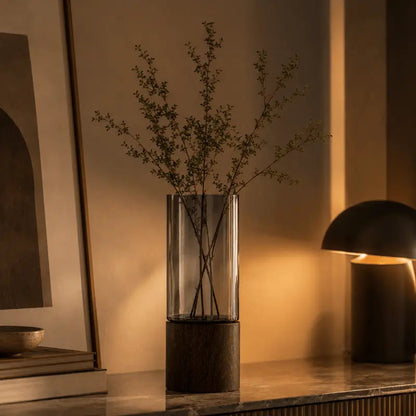 Reno Retro Decorative Vase – Minimalist Glass Design for Elegant Home Decor