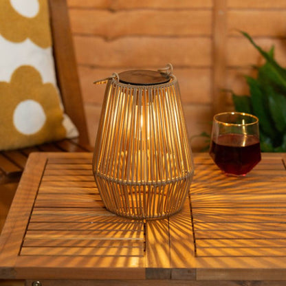 Coastal Glow Solar Lantern for Tropical Garden and Patio Ambiance