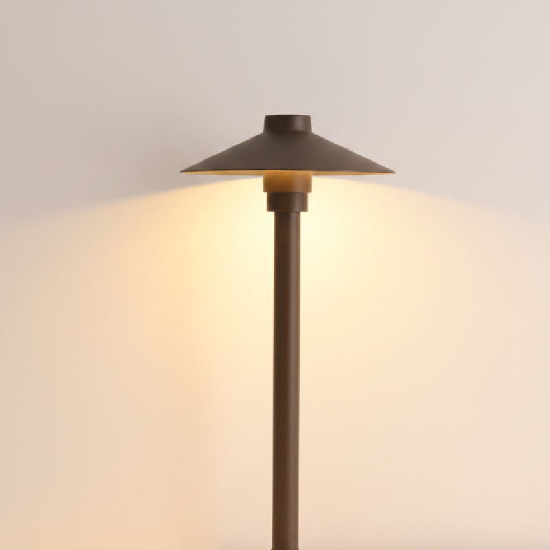 Elarion Outdoor LED Spotlight – Energy-Efficient Modern Garden Landscape Lighting