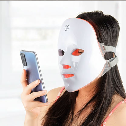 Liora Women's LED Face Mask – 7-Color Light Therapy for Skin Rejuvenation