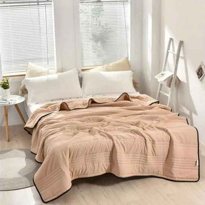 BreezeCool Summer Blanket for Hot Sleepers – Lightweight, Breathable Night Comfort