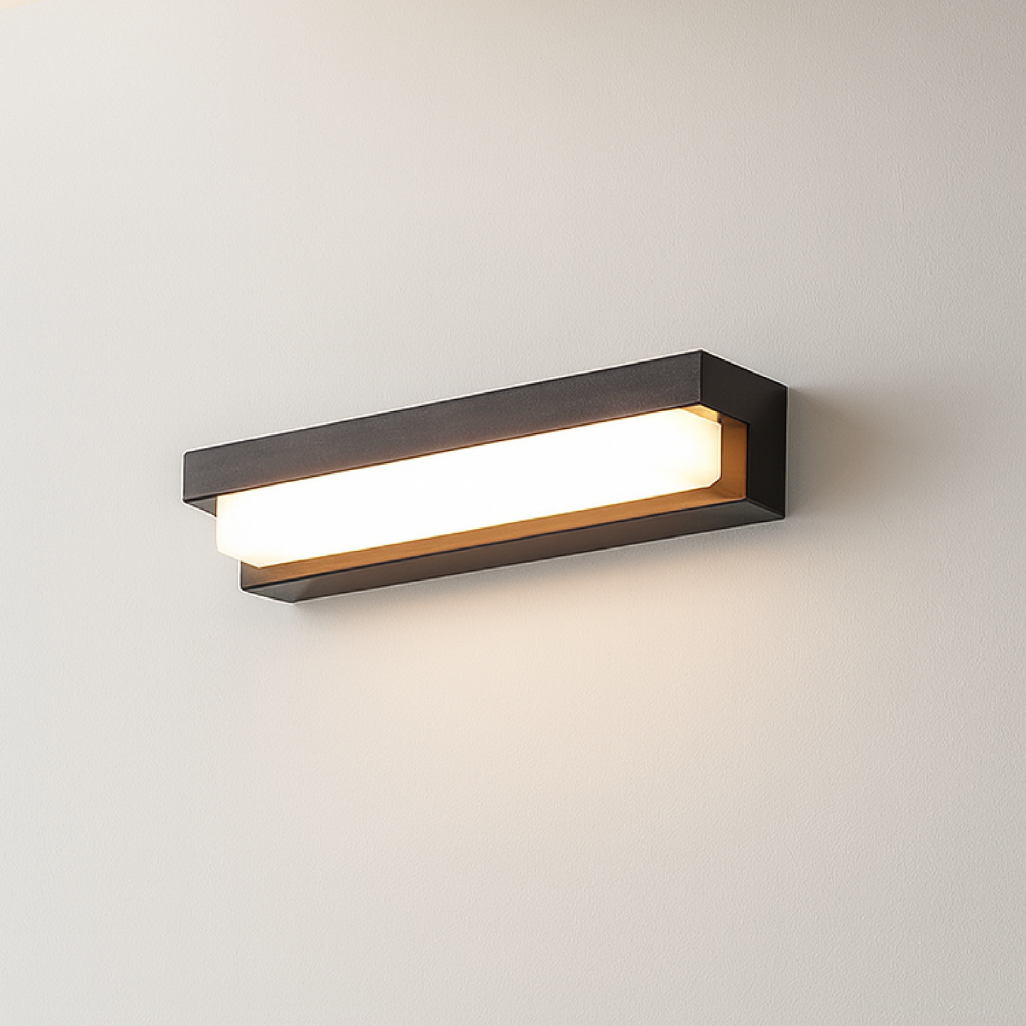 Solar Wall Lantern - Outdoor Wall Light with Modern Design