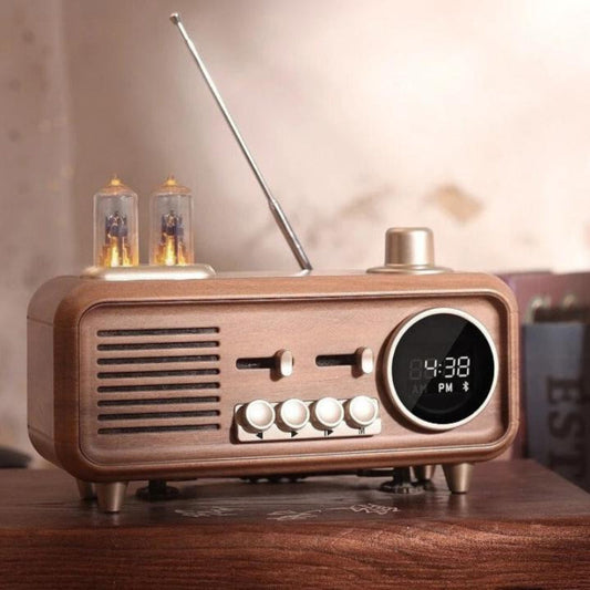 Elira Vintage Bluetooth Alarm Clock – Retro Wooden Style Speaker
