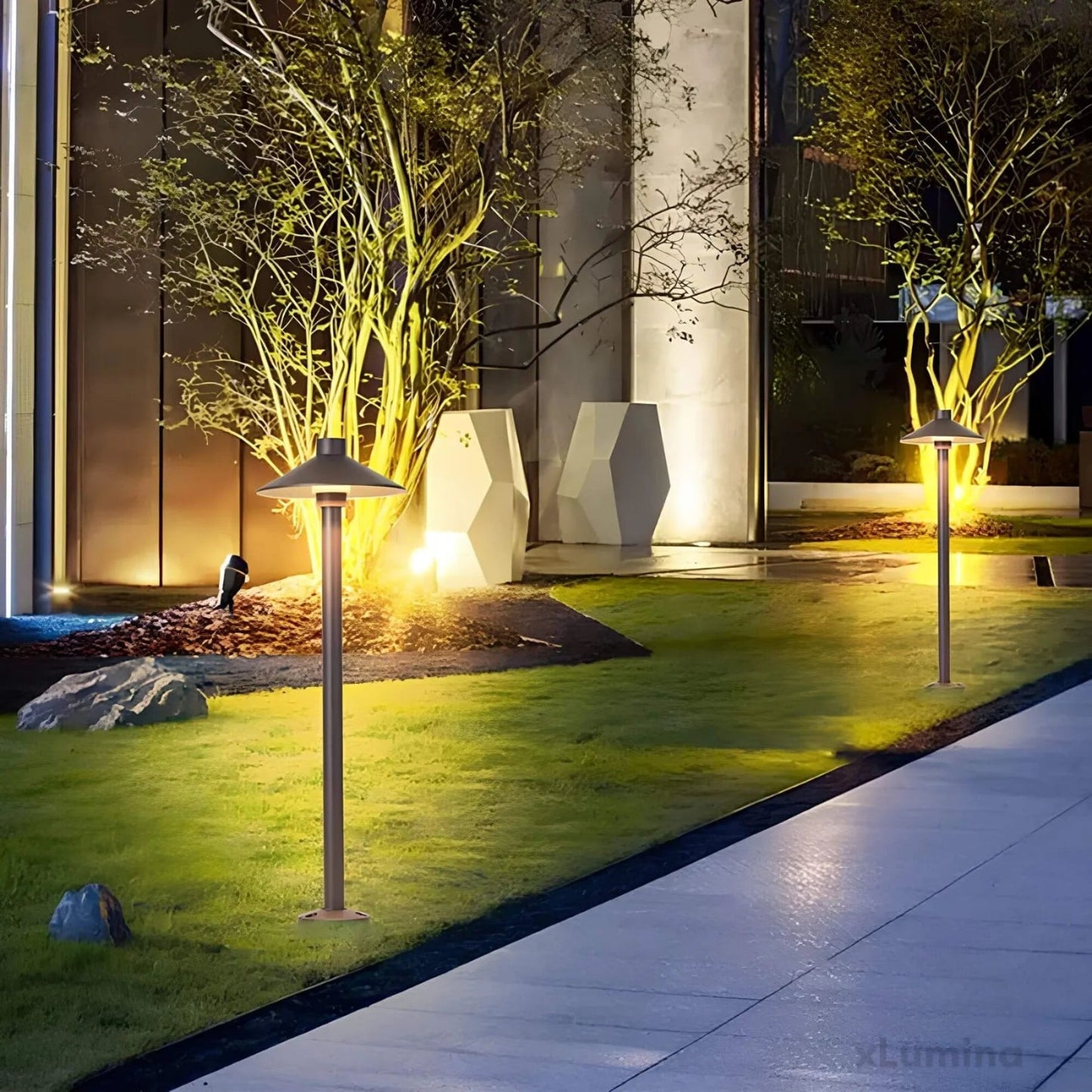 Elarion Outdoor LED Spotlight – Energy-Efficient Modern Garden Landscape Lighting