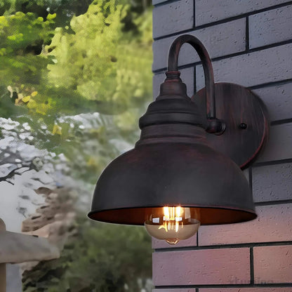 Alderwick Outdoor Wall Lantern – Vintage Garden Lighting with Industrial Style