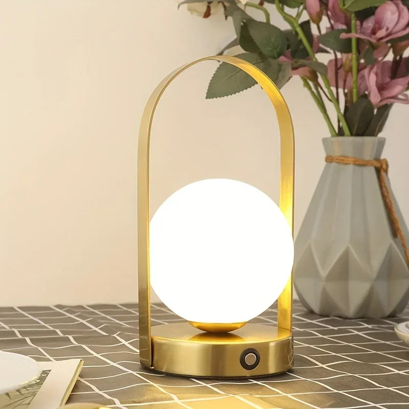 Nomadi Portable Rechargeable Outdoor Table Lamp for Gardens and Patios